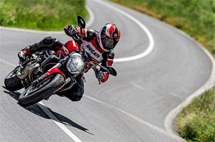 Ducati Monster 821 review, test ride 